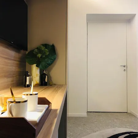 アパート Marghera District Luxury ミラノ