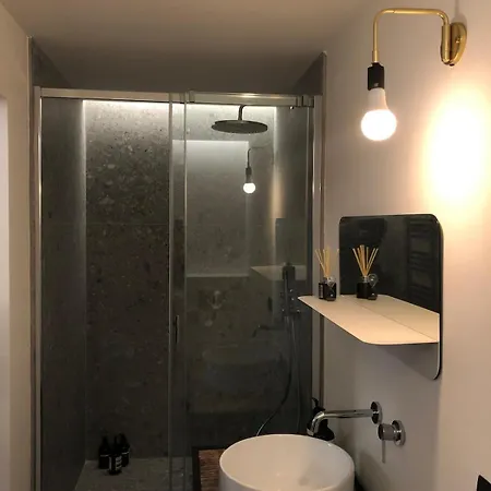 Marghera District Luxury ミラノ